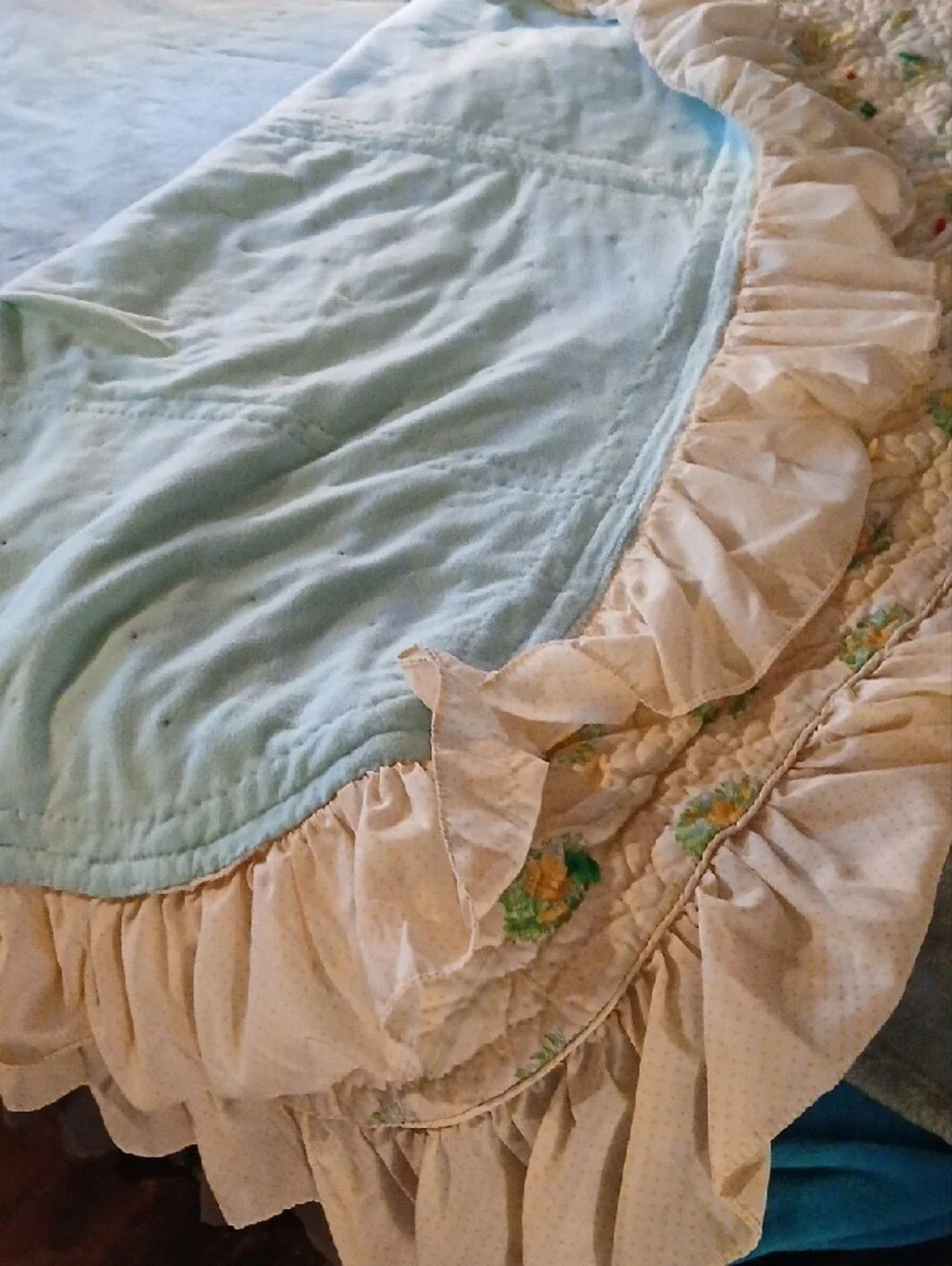 Floral Ruffled Quilt in Cream and Yellow - Home Bedding